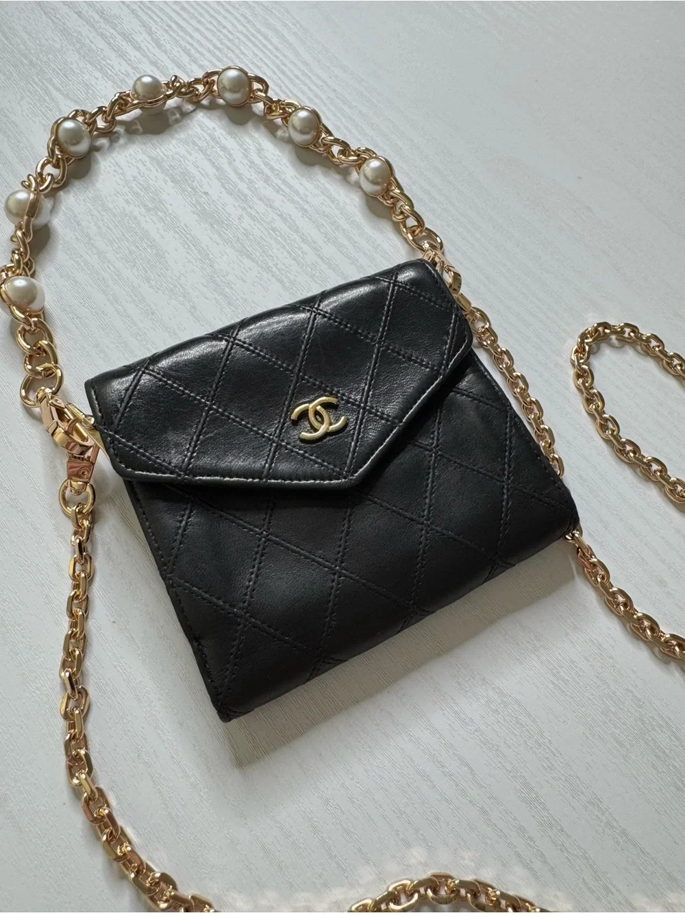 Authentic Vintage Chanel CC Wallet on Chain Black Quilted Leather Crossbody Bag - Picture 5 of 16